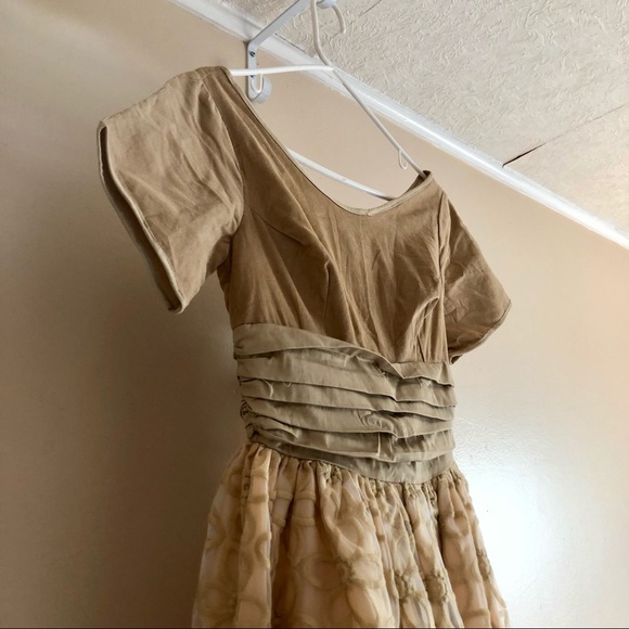 Queen of Heartz Dress w/ Embroidered Floral Skirt - Picture 3 of 9